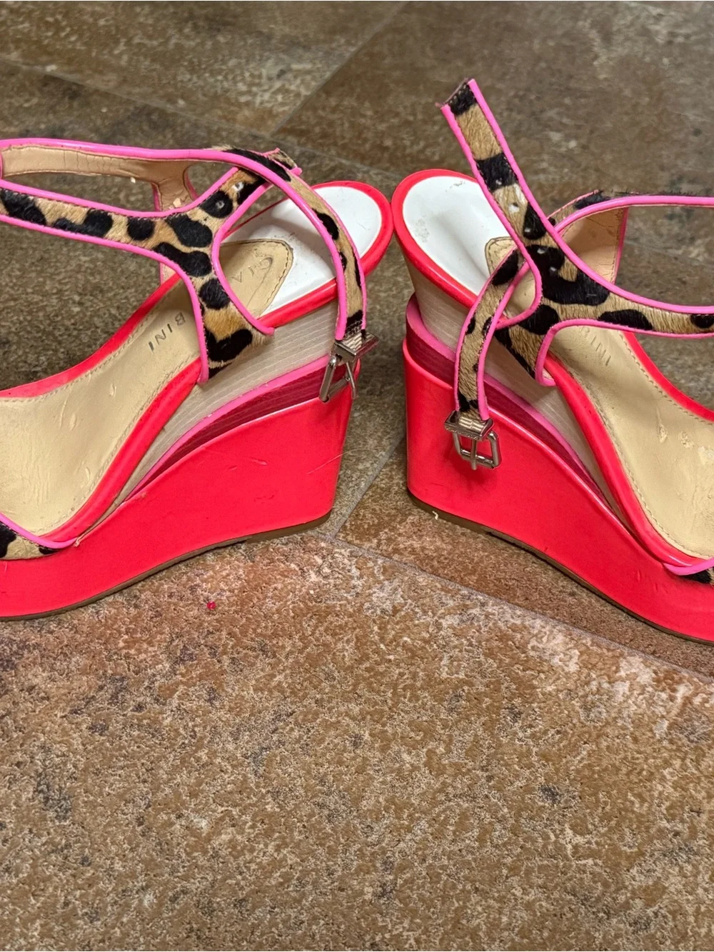 Gianni Bini Leopard Print T-Strap Platform Sandals with Hot Pink Trim